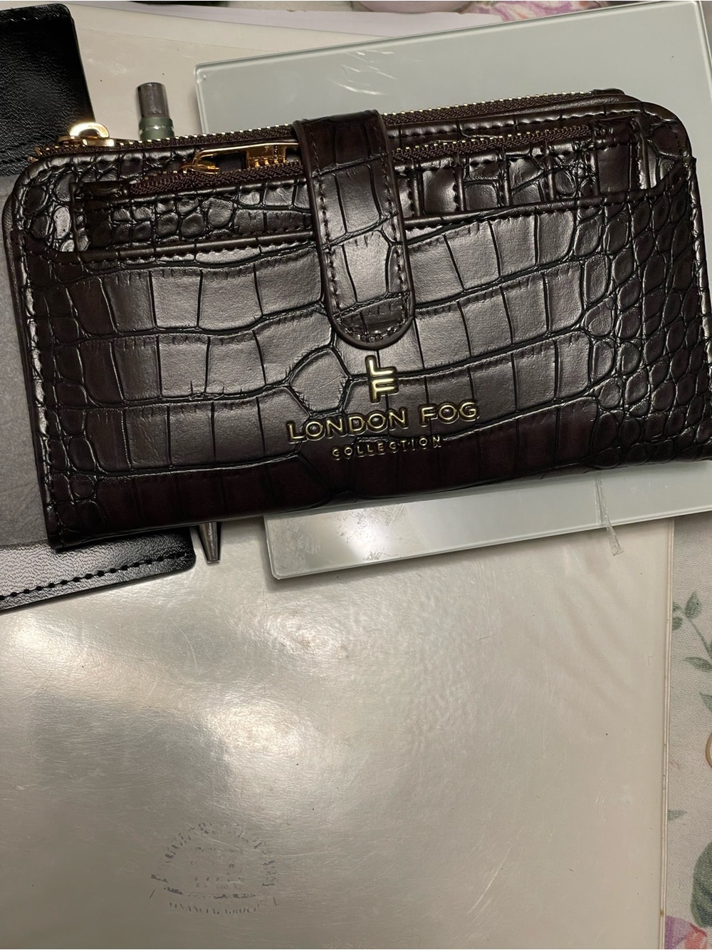 London Fog Dark Brown Croc-Embossed Zip Wallet
